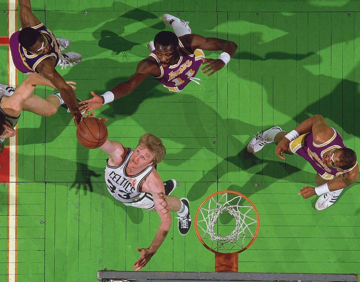 1985-0527-Larry-Bird-James-Worthy-Bob-McAdoo-Kareem-Abdul-Jabbar-001310559.jpg