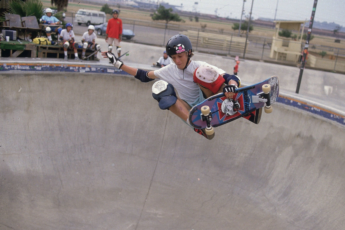 1986-tony-hawk-001307151.jpg