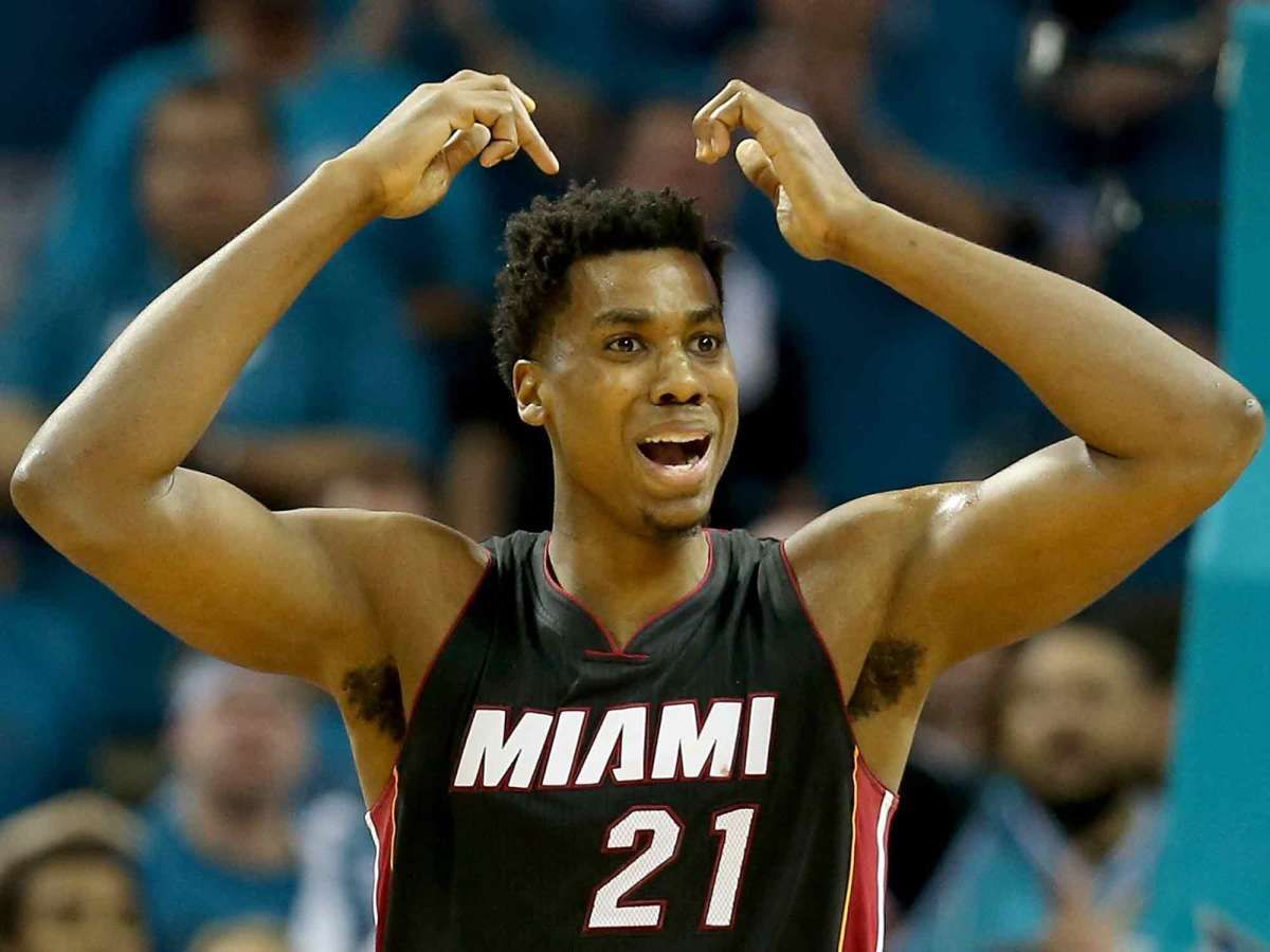 hassan-whiteside-heat-over-under.jpg