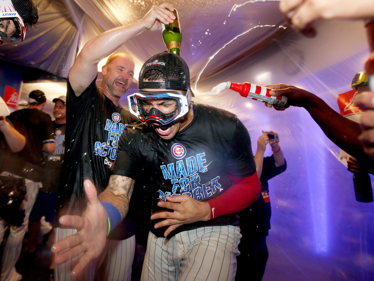 cubs-celebrate-nl-central-title-inline-3.jpg