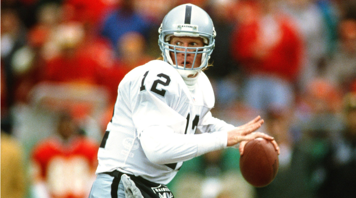 Ex-USC and Raiders QB Marinovich arrested naked with drugs 