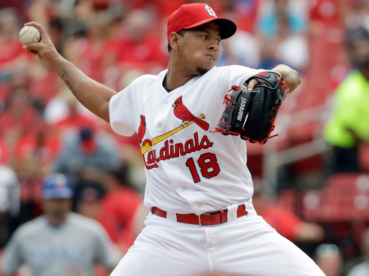 carlos-martinez-cardinals.jpg