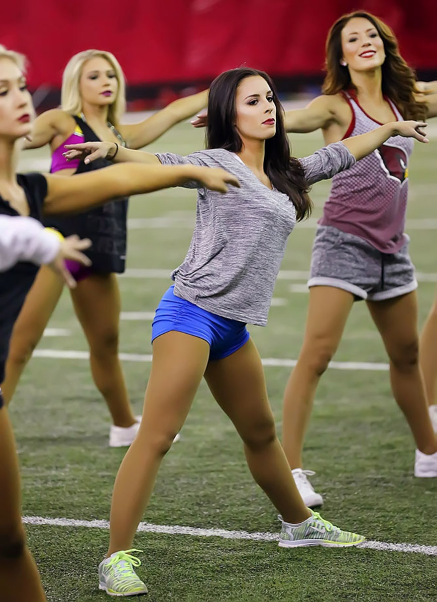 Arizona-Cardinals-Cheerleader-Auditions-YYP_2002.jpg
