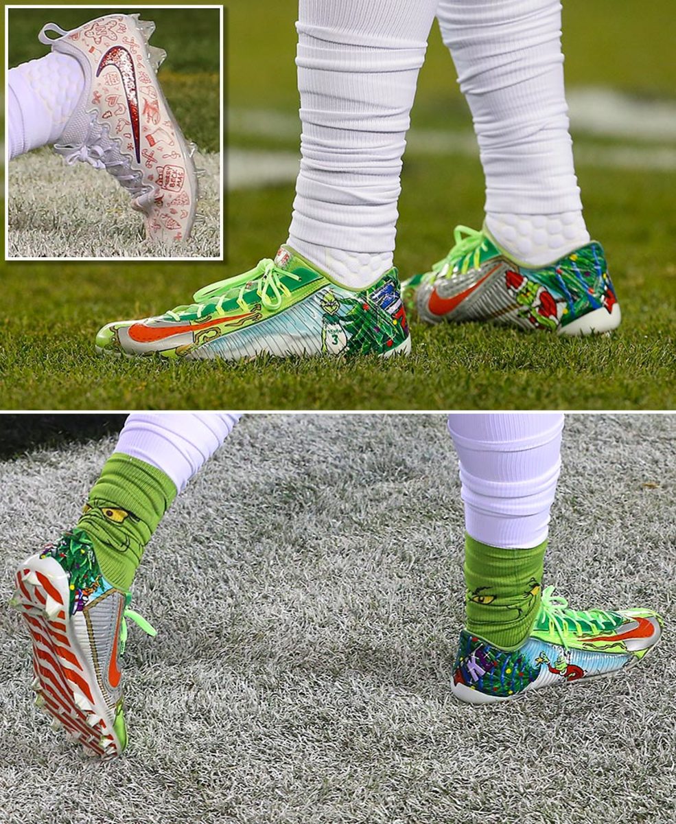 Odell Beckham Jr. Wears Grinch Cleats for Last Game Before