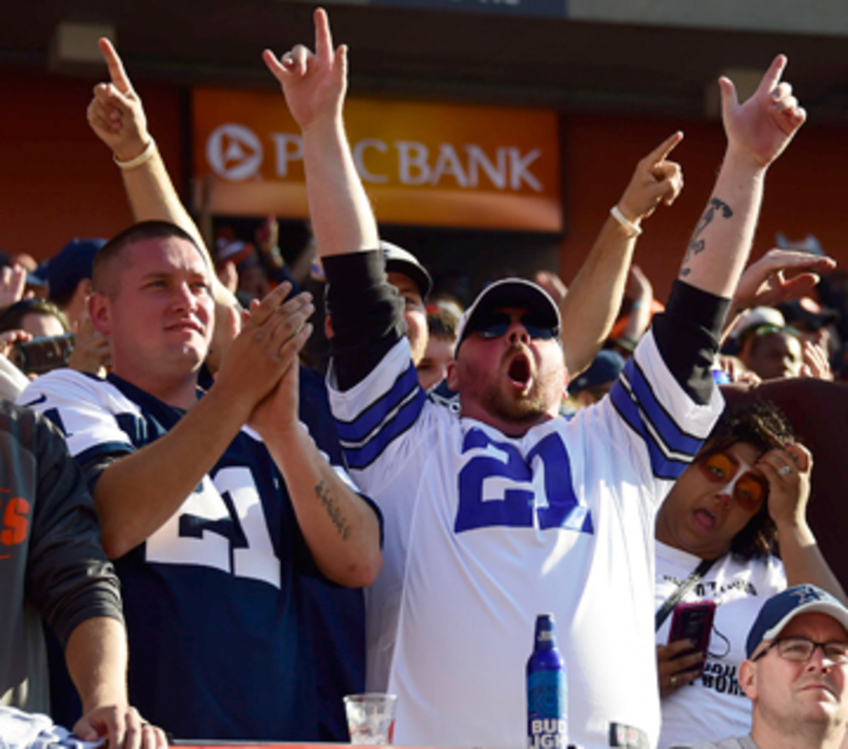 Dallas Cowboys apparel, gear for NFL game days - Sports Illustrated