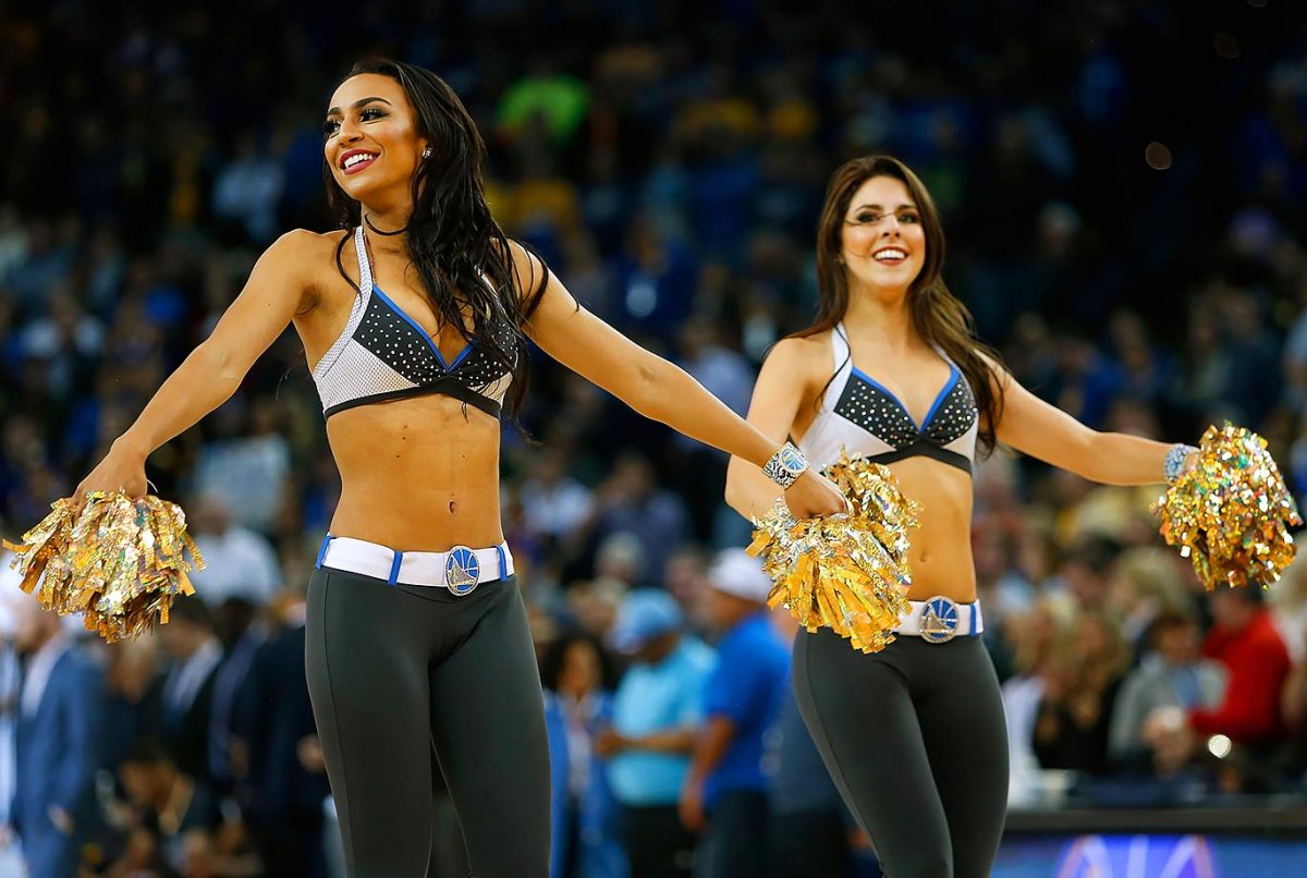 Golden-State-Warriors-Dance-Team-GettyImages-515989604_master.jpg