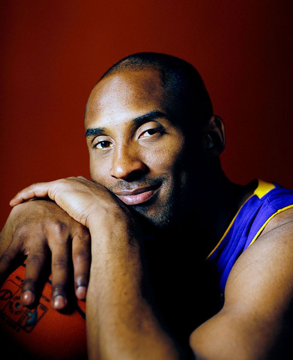 06-Kobe-Bryant-077587544.jpg