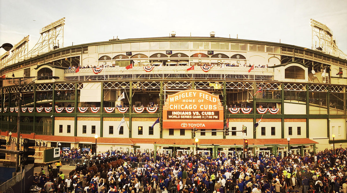 World Series Wrigleyville's quiet days and long nights Sports