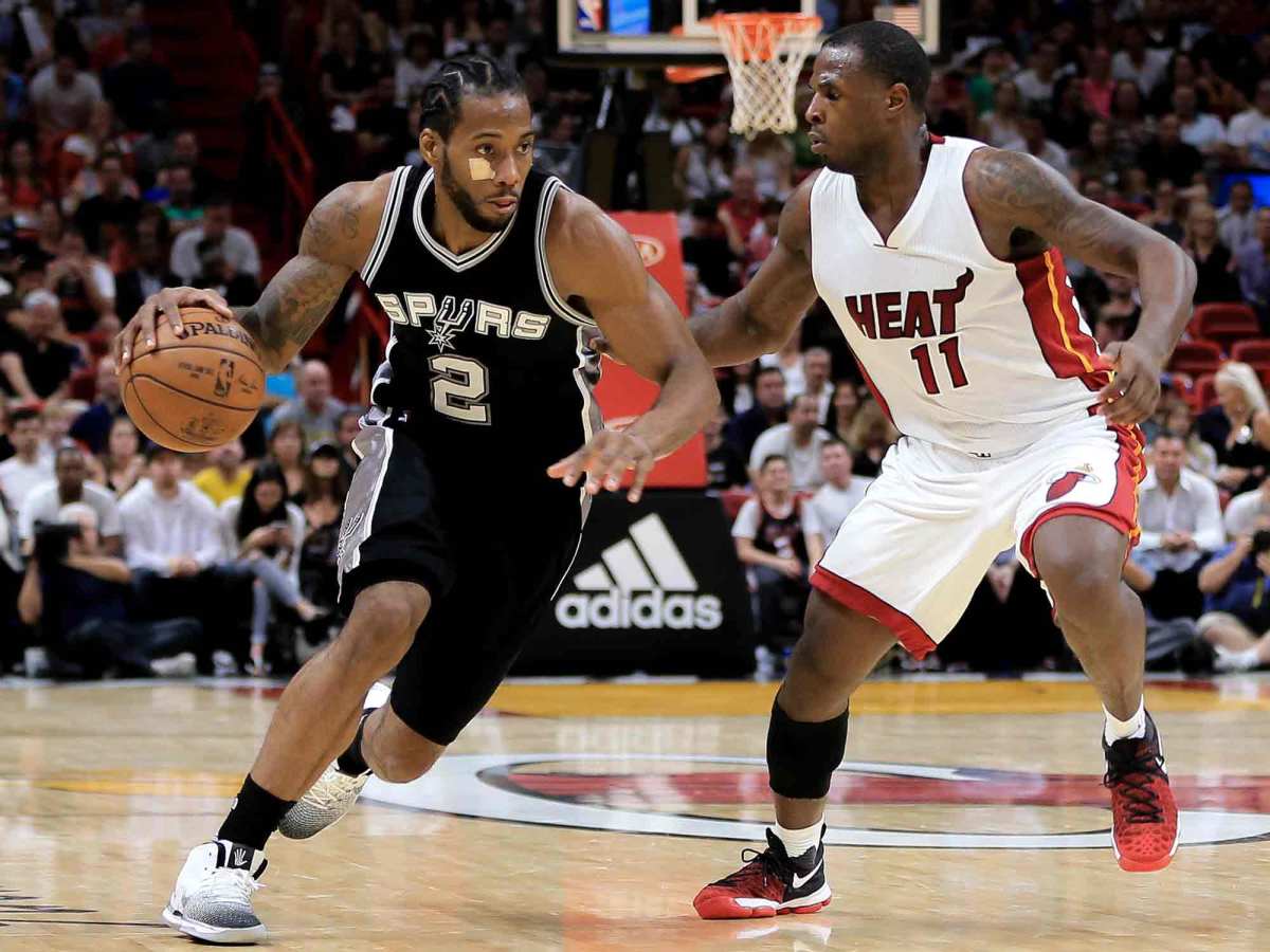kawhi-leonard-spurs-hawks.jpg