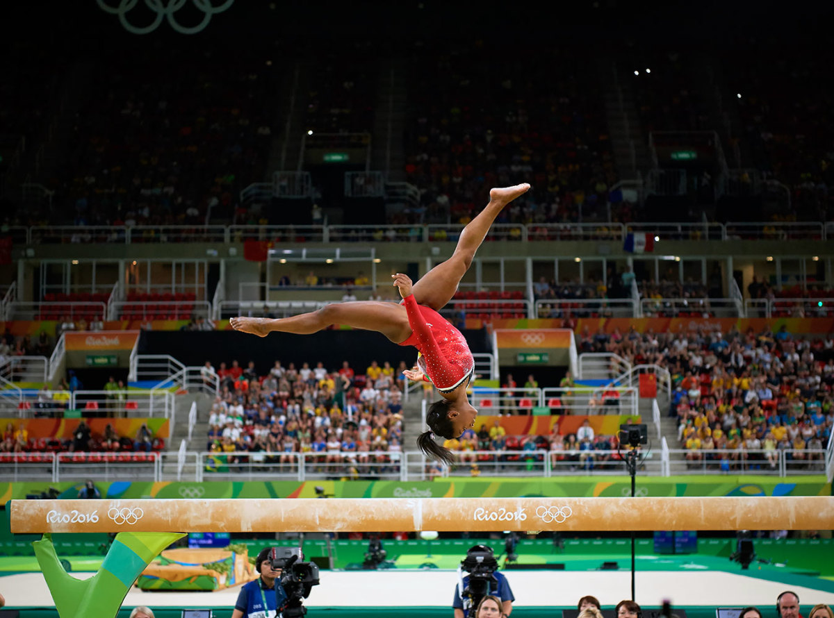 2016-0815-Simone-Biles-SI32_TK1_01154.jpg