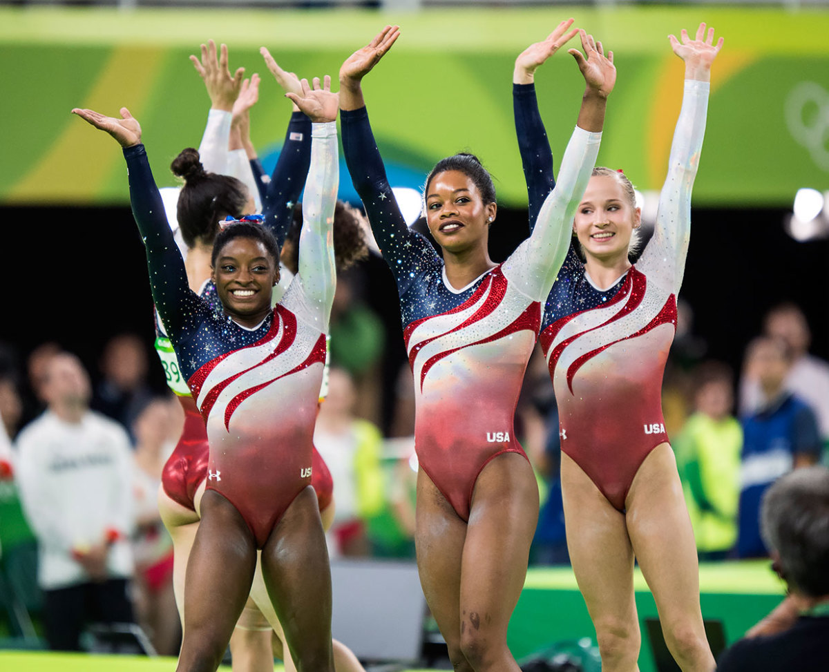 2016-0809-Simone-Biles-Gabby-Douglas-Madison-Kocian-SI65_TK2_00187_0.jpg