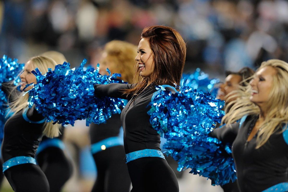 Carolina-Panthers-TopCats-cheerleaders-AP_253207478126.jpg
