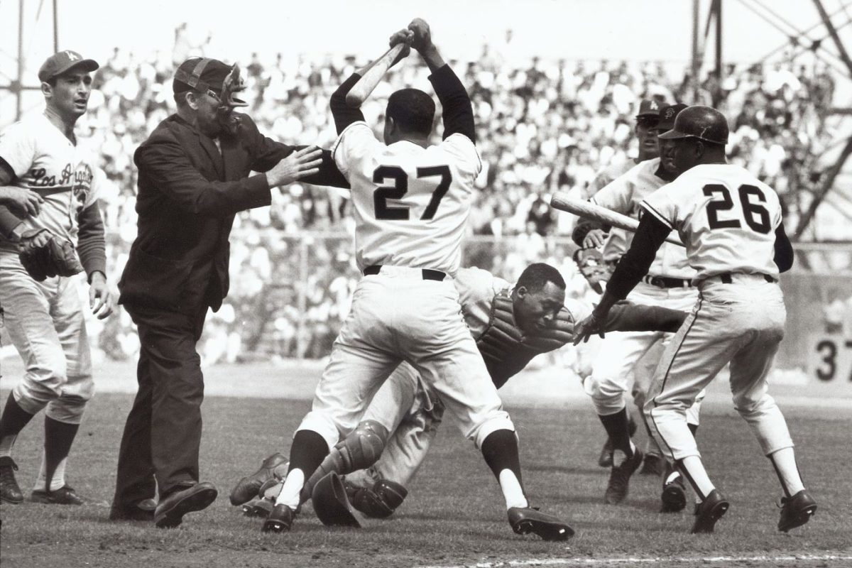 1965-Juan-Marichal-Johnny-Roseboro-001296603.jpg