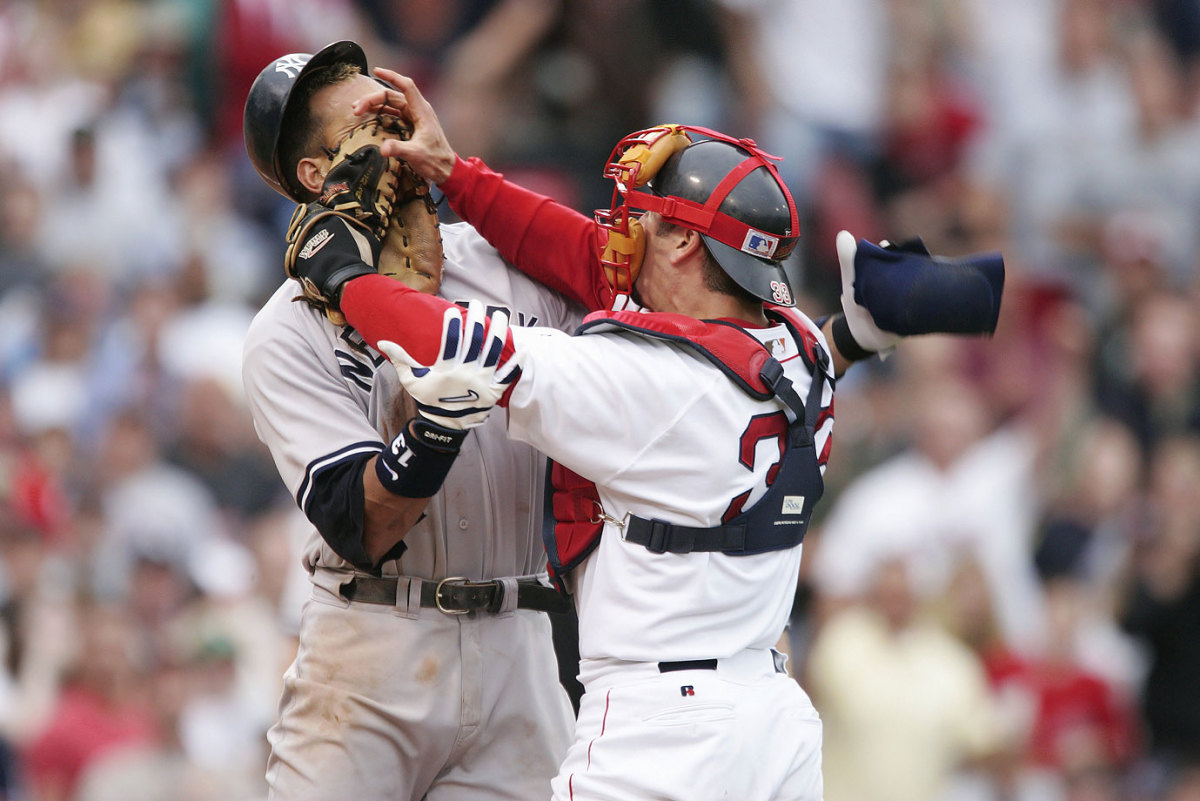 2004-Jason-Varitek-Alex-Rodriguez-001327124.jpg