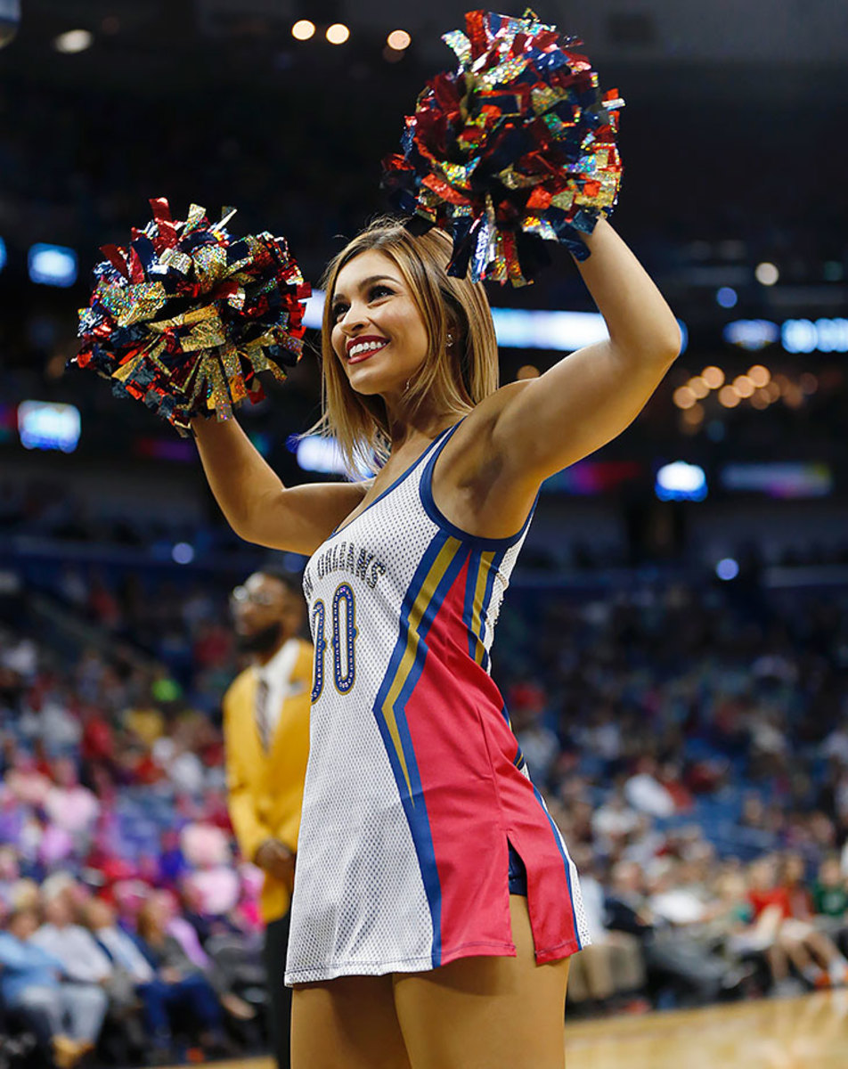 New-Orleans-Pelicans-Dancers-cd991812de5f4549a13d739924be53a8-0.jpg