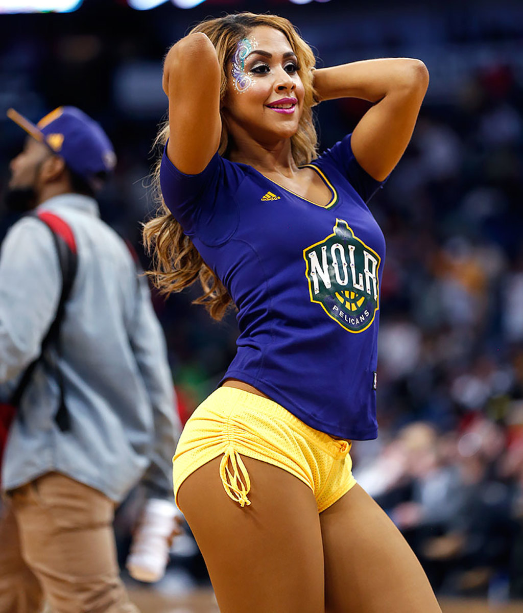 New-Orleans-Pelicans-Dancers-bc8699e8e89b4b1e9a8c992df2686c06-0.jpg