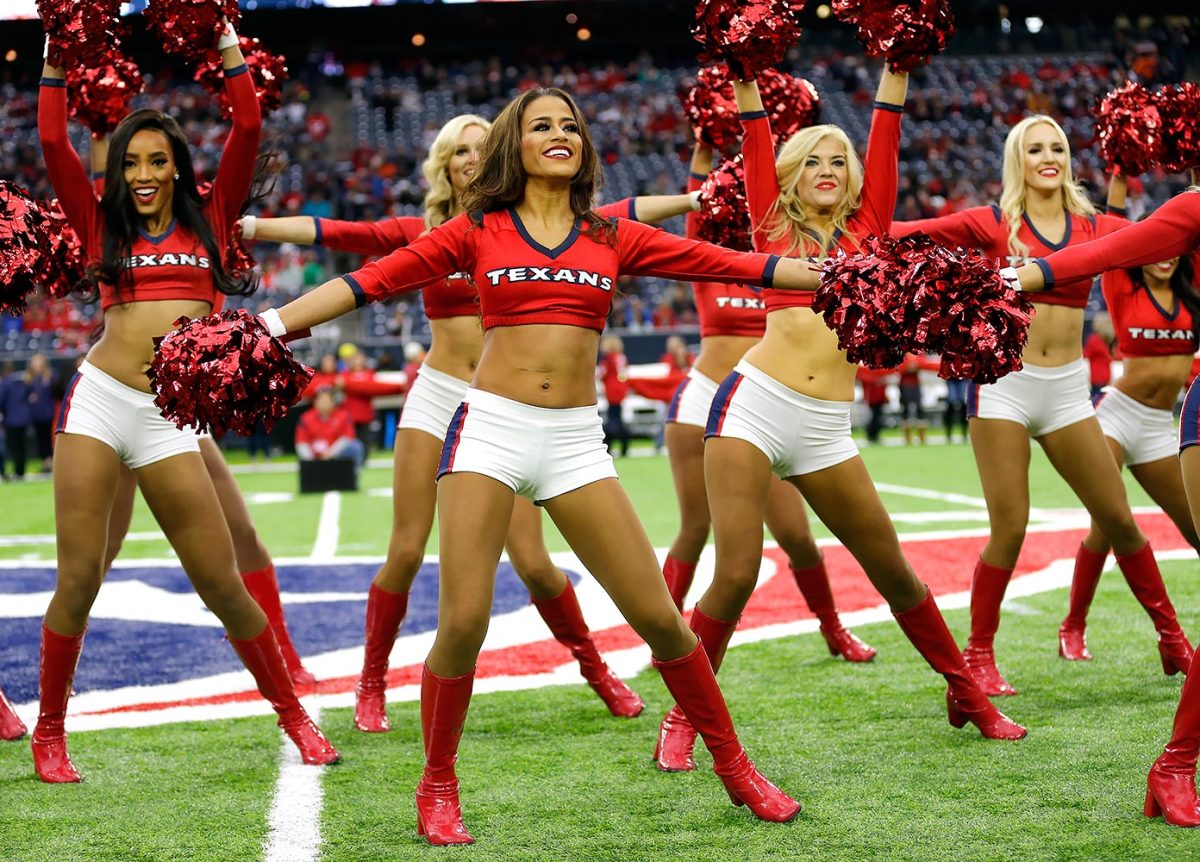 Houston-Texans-cheerleaders-AP_16353648890423.jpg