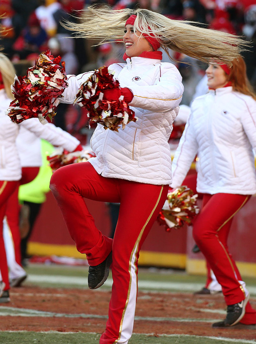 Kansas-City-Chiefs-cheerleaders-GettyImages-630224426_master.jpg
