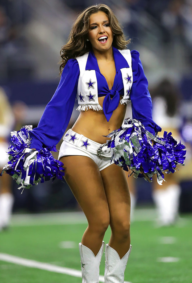 Dallas-Cowboys-cheerleaders-GettyImages-630221402_master.jpg