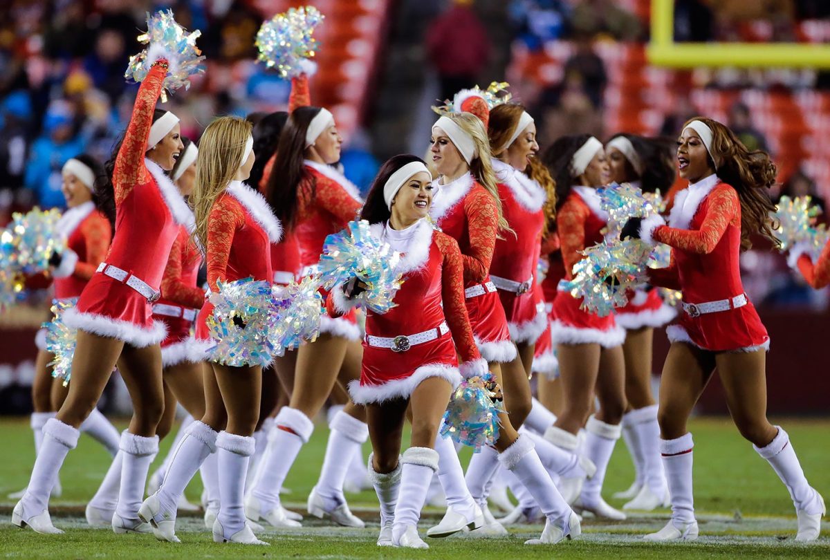 Washington-Redskins-cheerleaders-AP_16355056682259.jpg