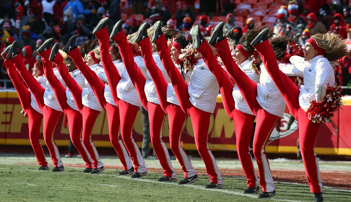 Kansas-City-Chiefs-cheerleaders-GettyImages-630224506_master.jpg