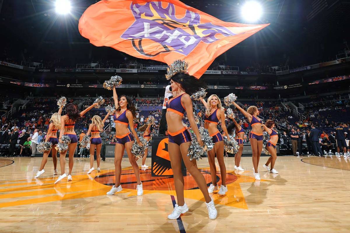 Phoenix-Suns-Dancers-492067614.jpg