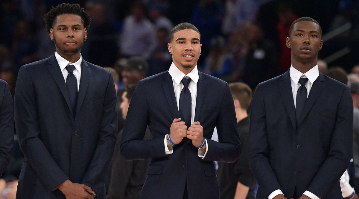 marques-bolden-jayson-tatum-harry-giles-sidelined.jpg