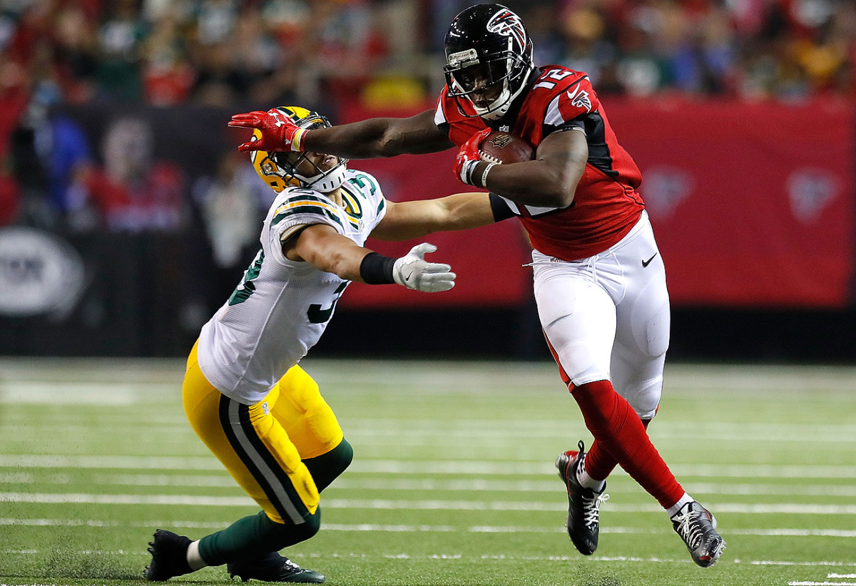 Mohamed Sanu led the Falcons with nine catches for 84 yards against the Packers.