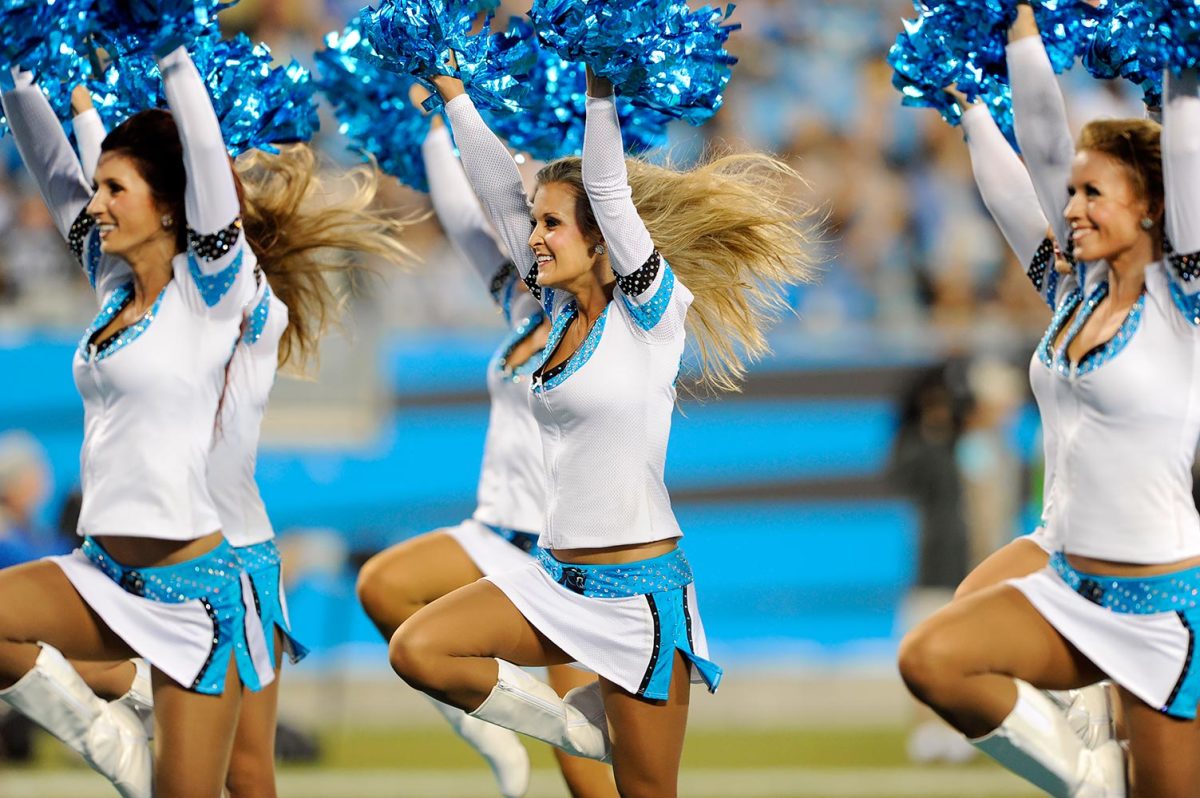 Carolina-Panthers-TopCats-cheerleaders-AP_40227654019.jpg