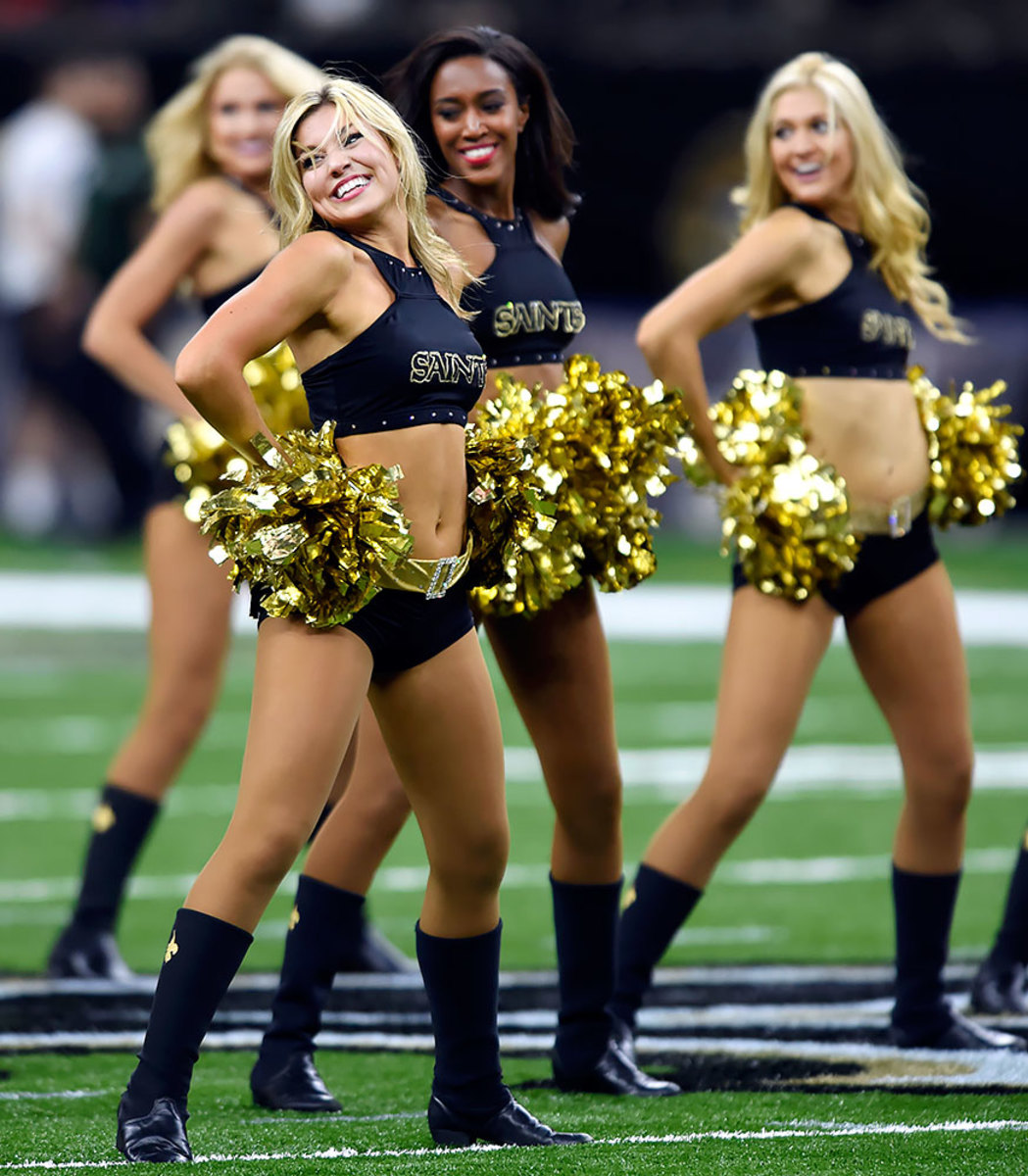 New-Orleans-Saints-Saintsations-cheerleaders-AP_436774141290.jpg