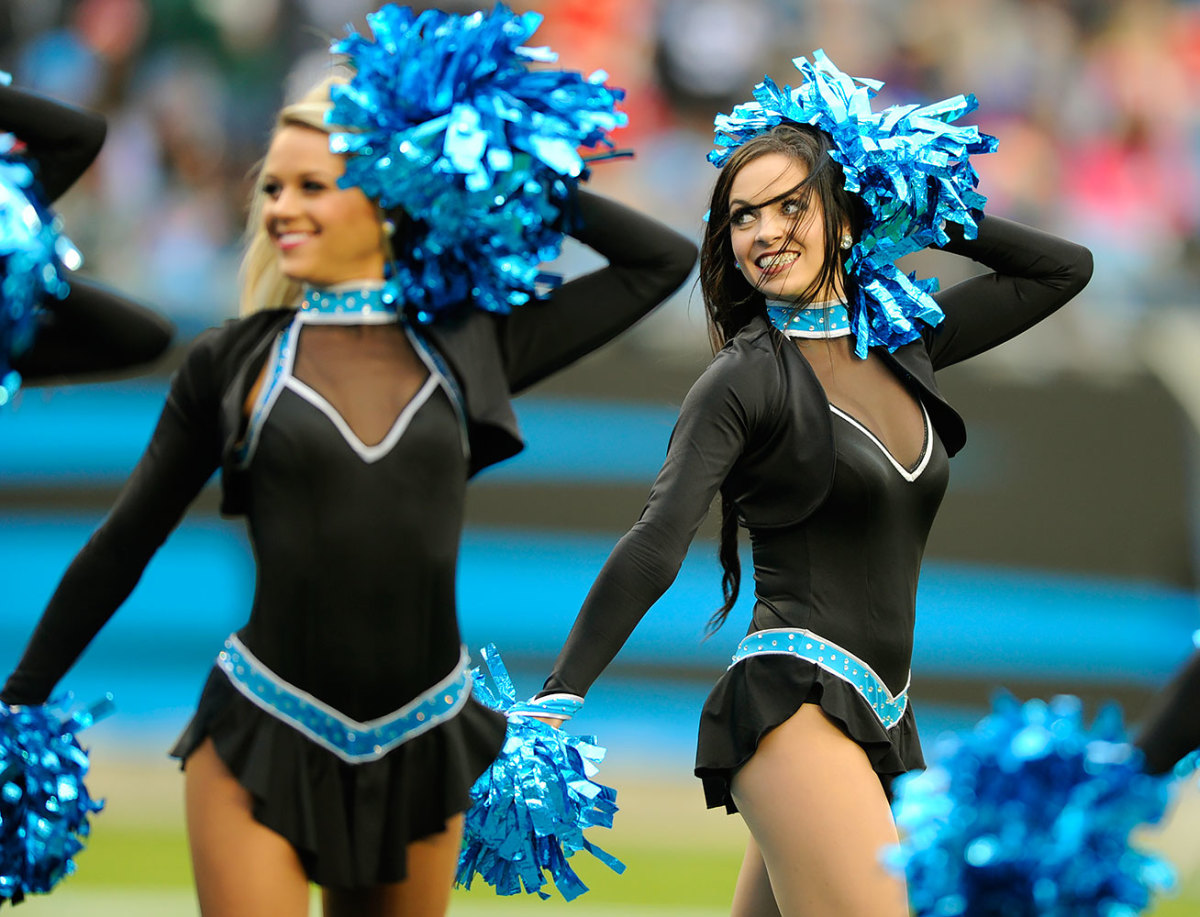 Carolina-Panthers-TopCats-cheerleaders-AP_16318778918522.jpg