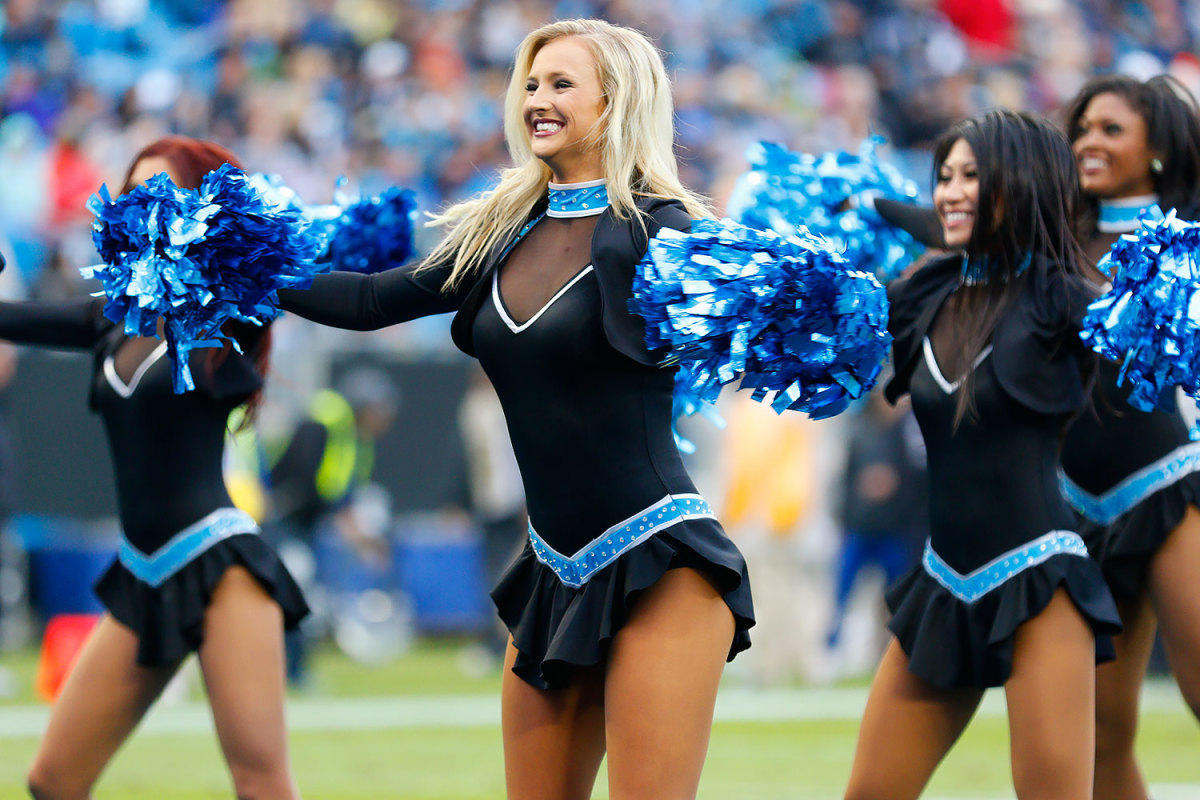 Carolina-Panthers-TopCats-cheerleaders-AP_16318748102533.jpg