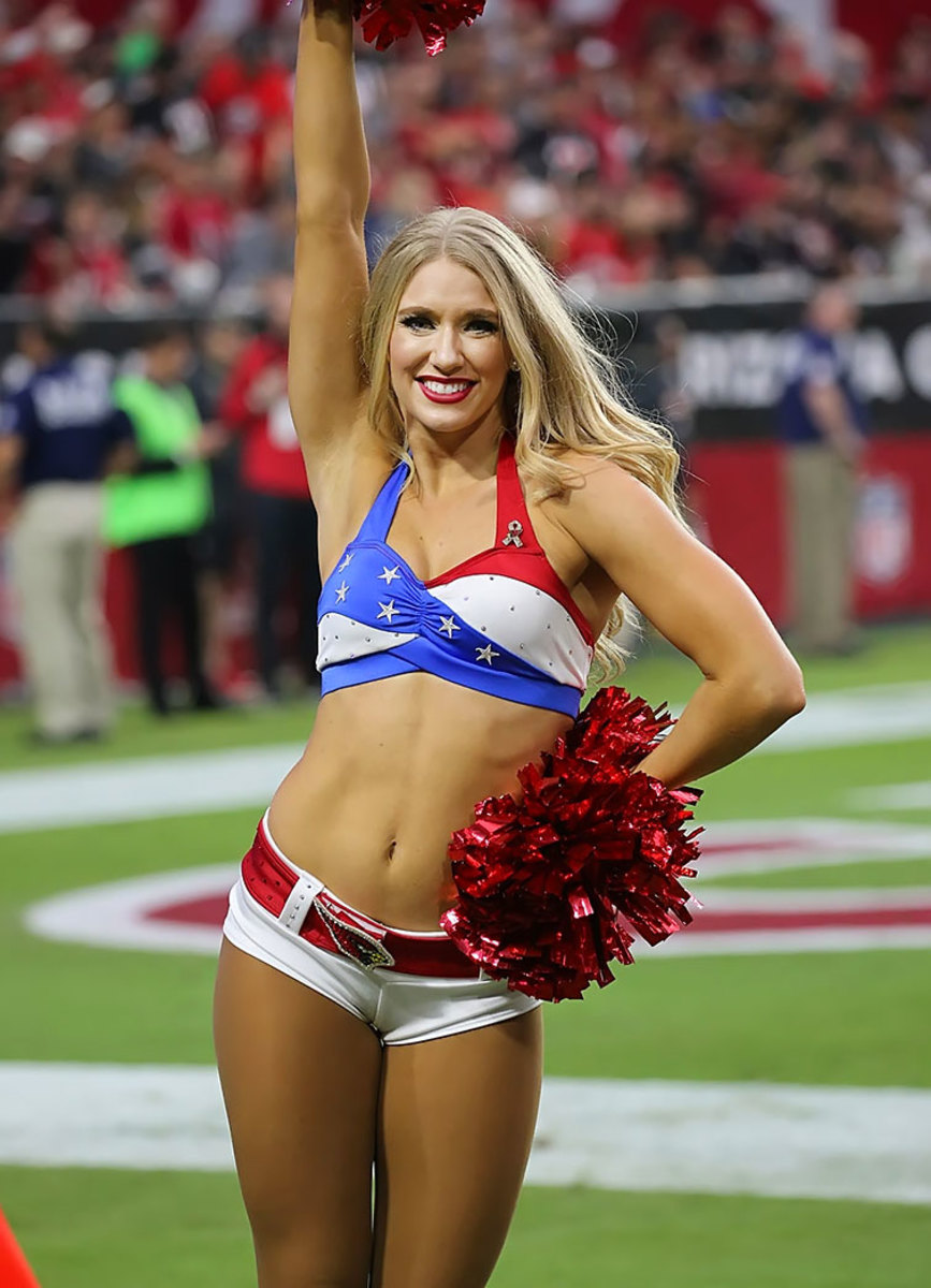 Arizona-Cardinals-cheerleaders-WYP_5000.jpg