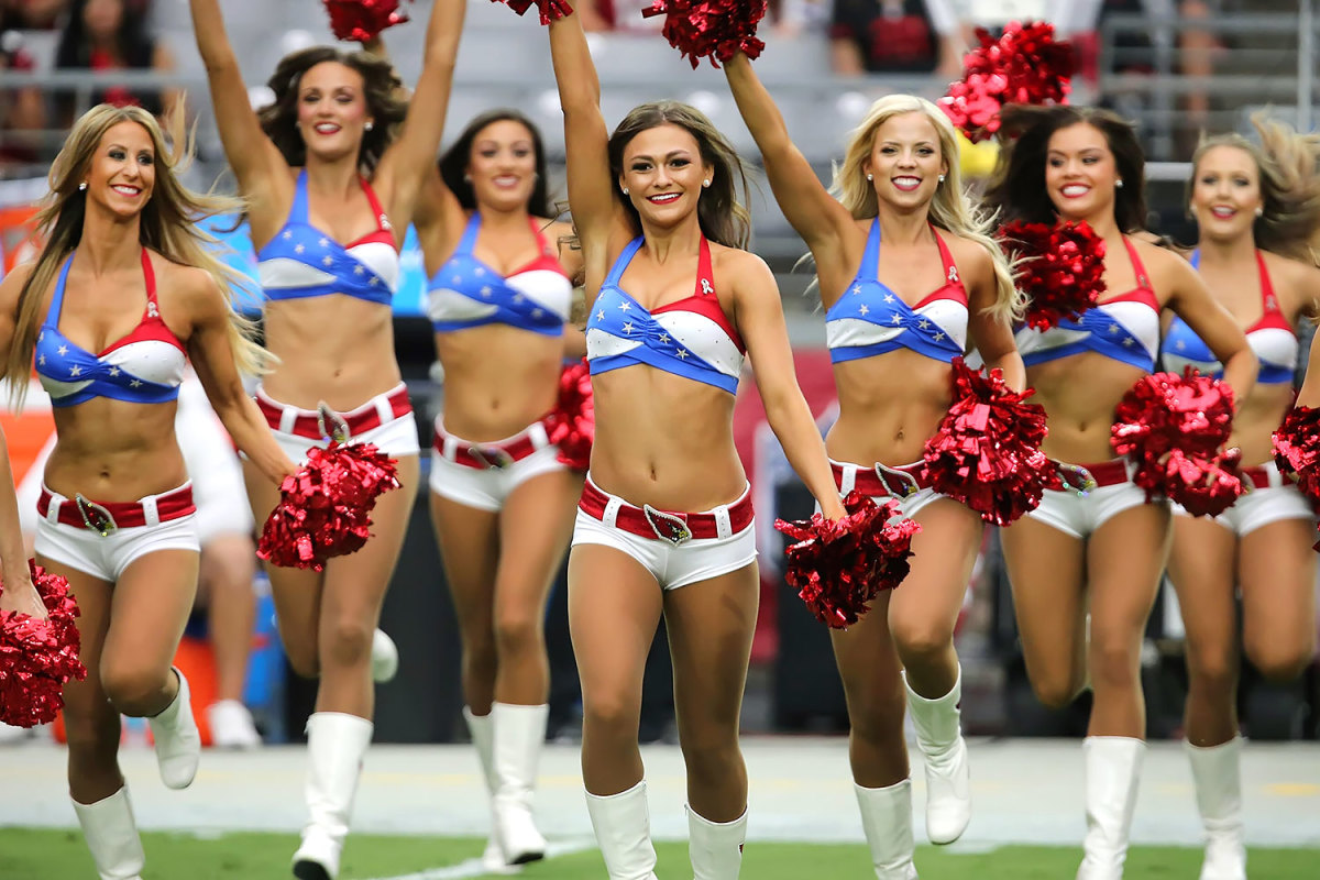 Arizona-Cardinals-cheerleaders-YYP_7436.jpg