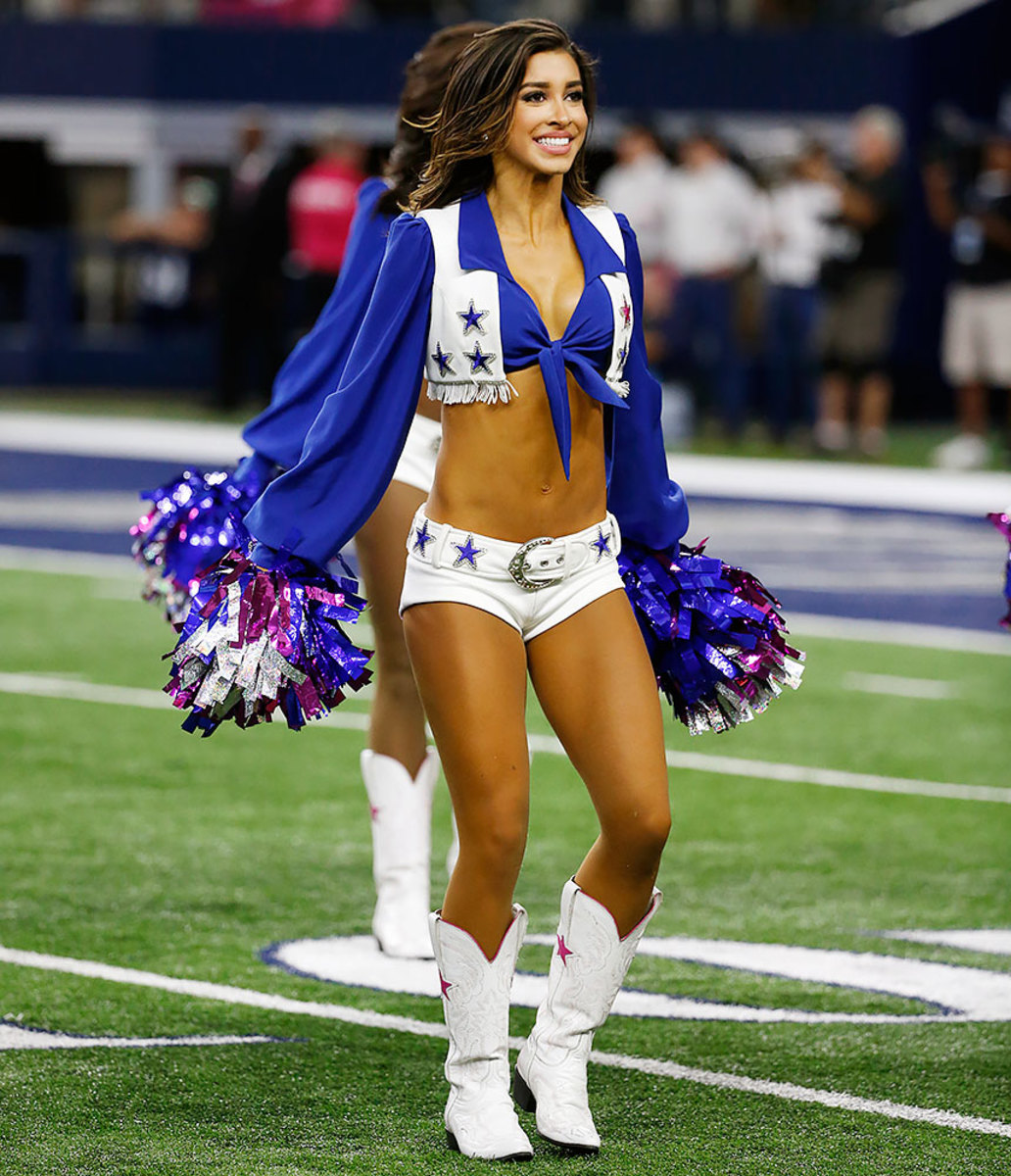 Dallas-Cowboys-cheerleaders-AP_648523876261.jpg