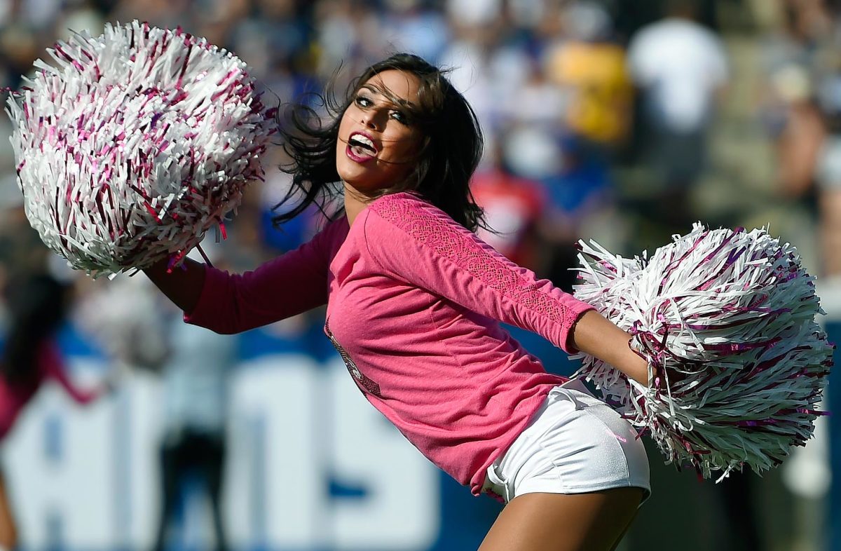 Los-Angeles-Rams-cheerleaders-AP_837292835170.jpg