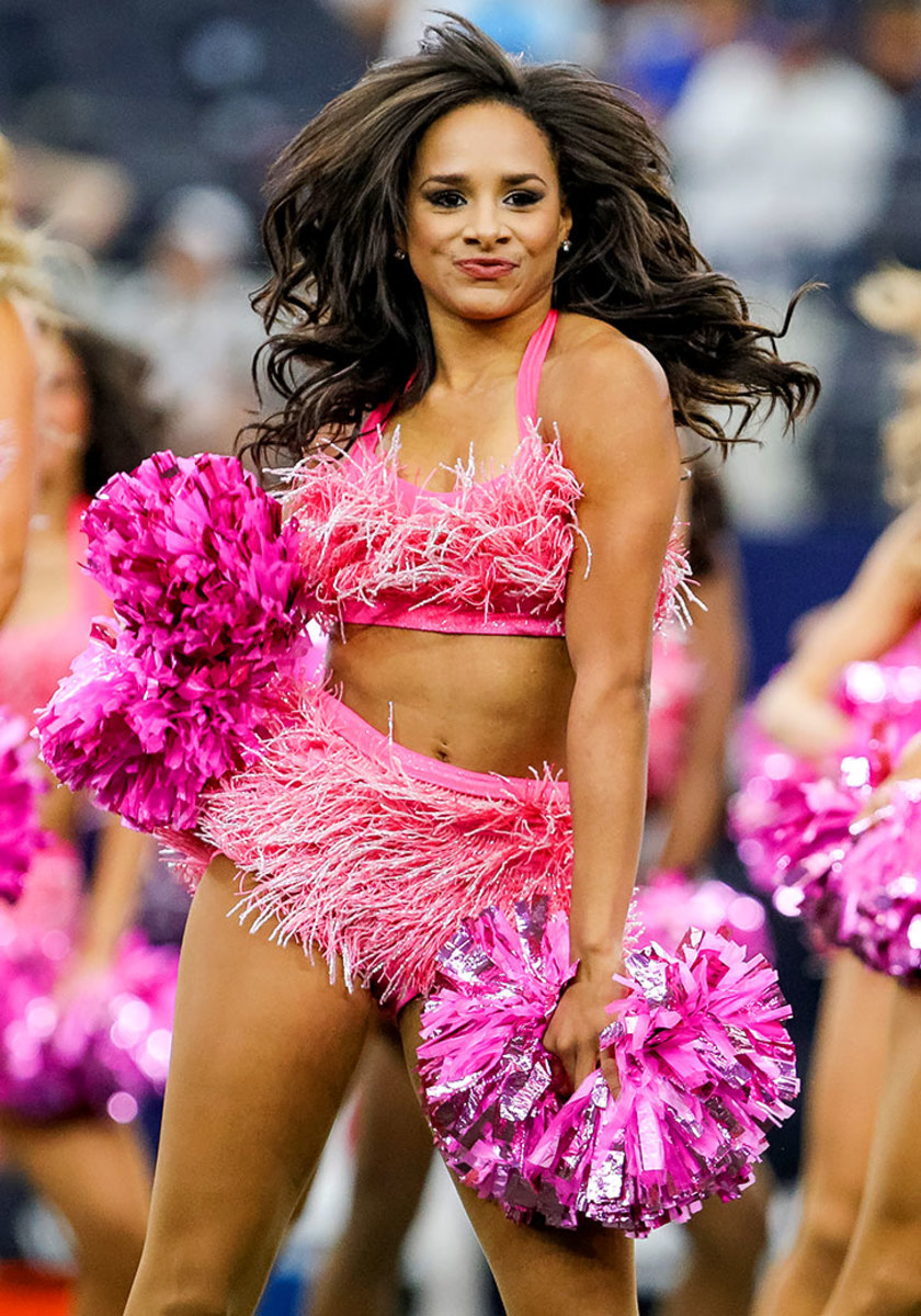 Dallas-Cowboys-cheerleaders-CEY1610091066_Bengals_at_Cowboys.jpg