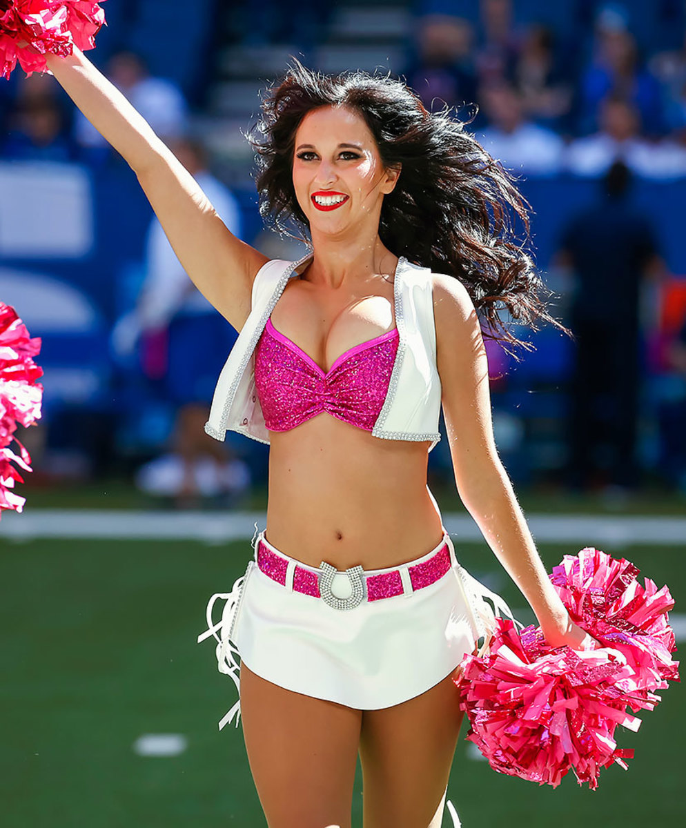 Indianapolis-Colts-cheerleaders-GettyImages-613711312_master.jpg