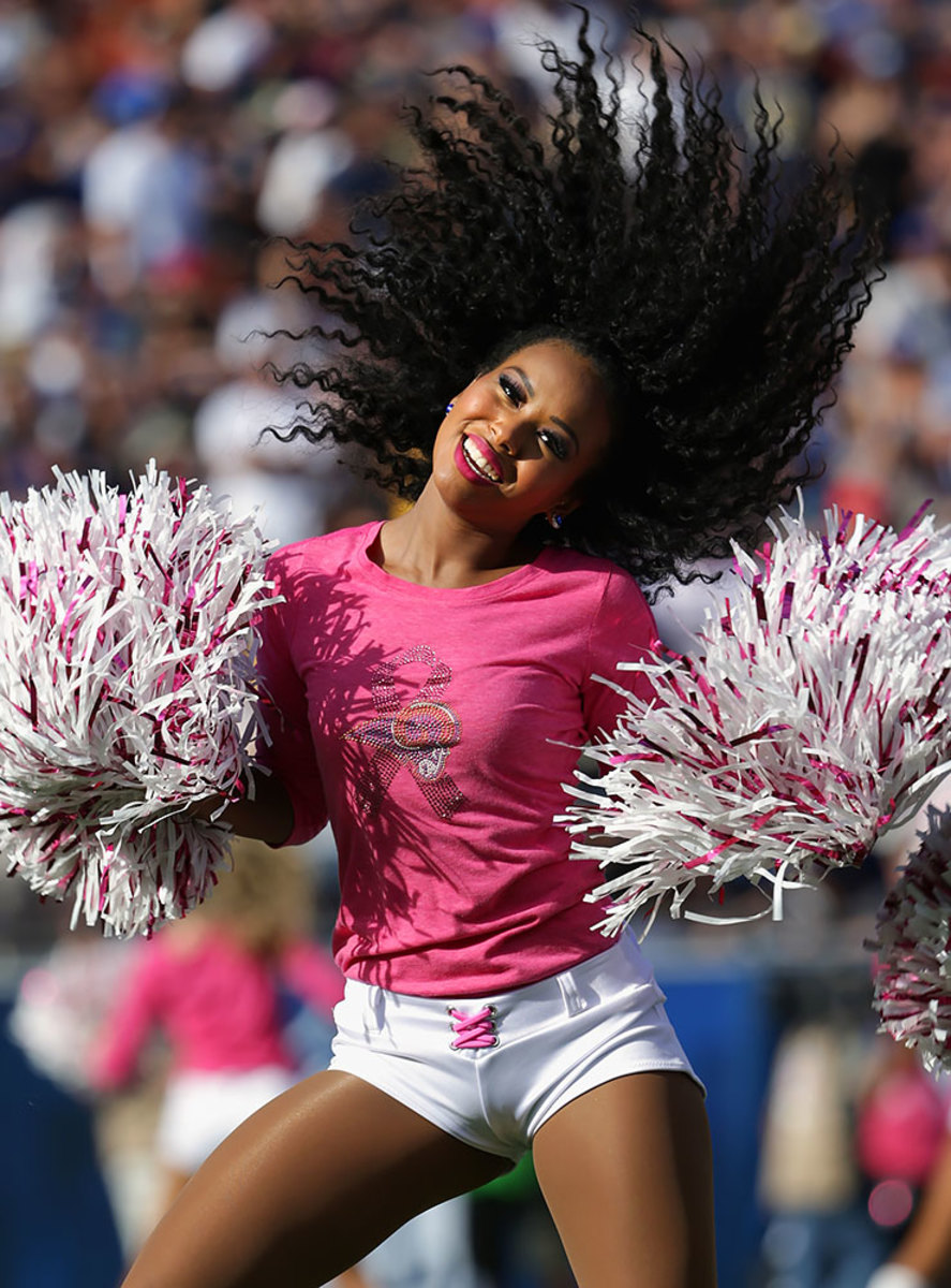 Los-Angeles-Rams-cheerleaders-613642914.jpg