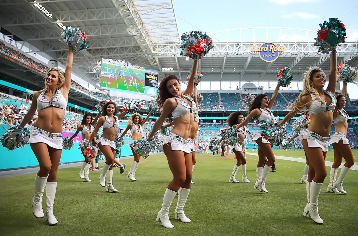 Miami-Dolphins-cheerleaders-Dolphins-Uniform-ZYP_2062.jpg