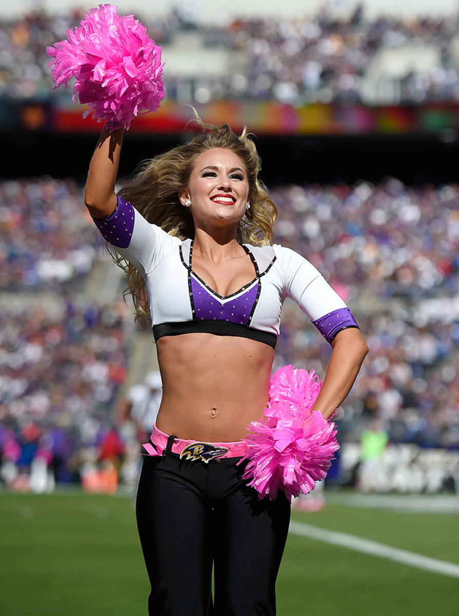 Baltimore-Ravens-cheerleaders-AP_575548958296.jpg