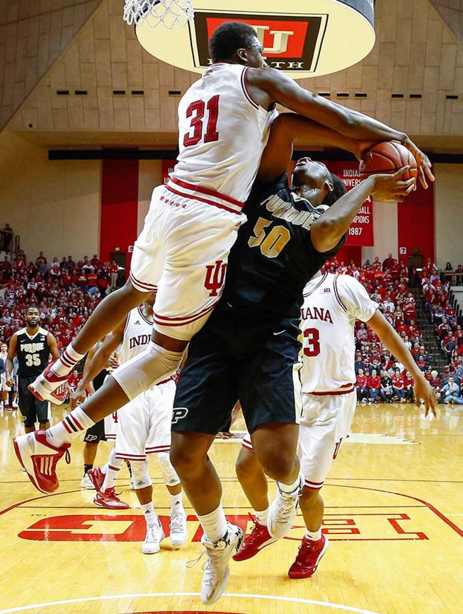 The Night in Sports feb 20-511453364_master.jpg