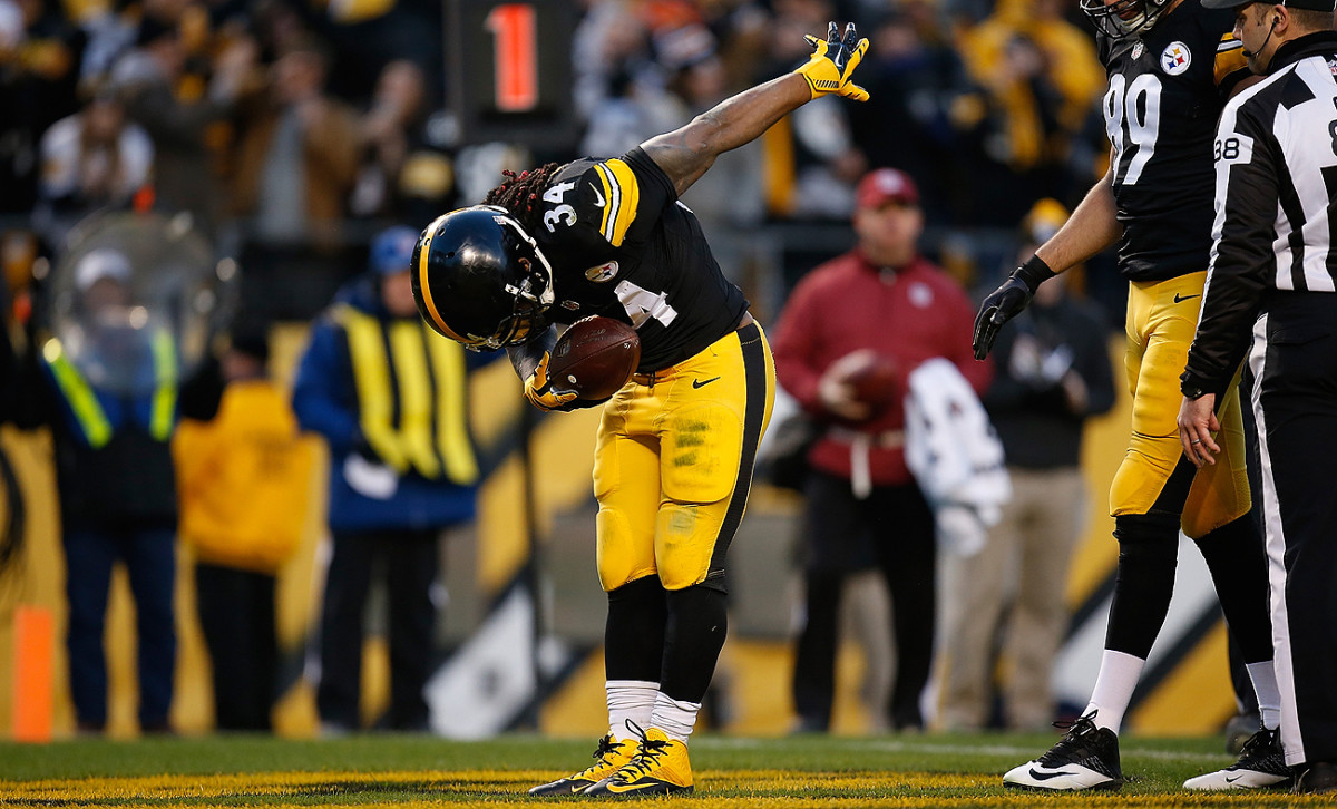 DeAngelo Williams has the third-most rushing touchdowns of any active running back.
