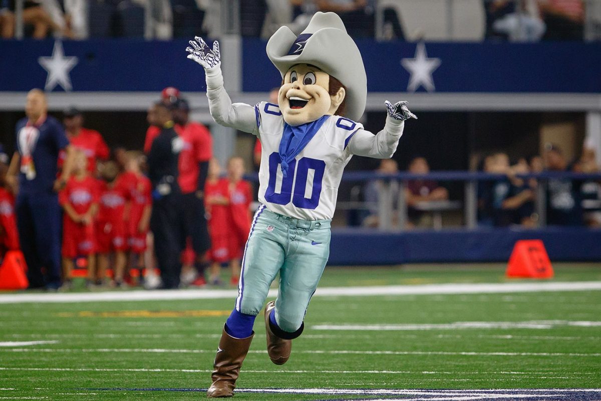 Dallas-Cowboys-mascot-Rowdy.jpg