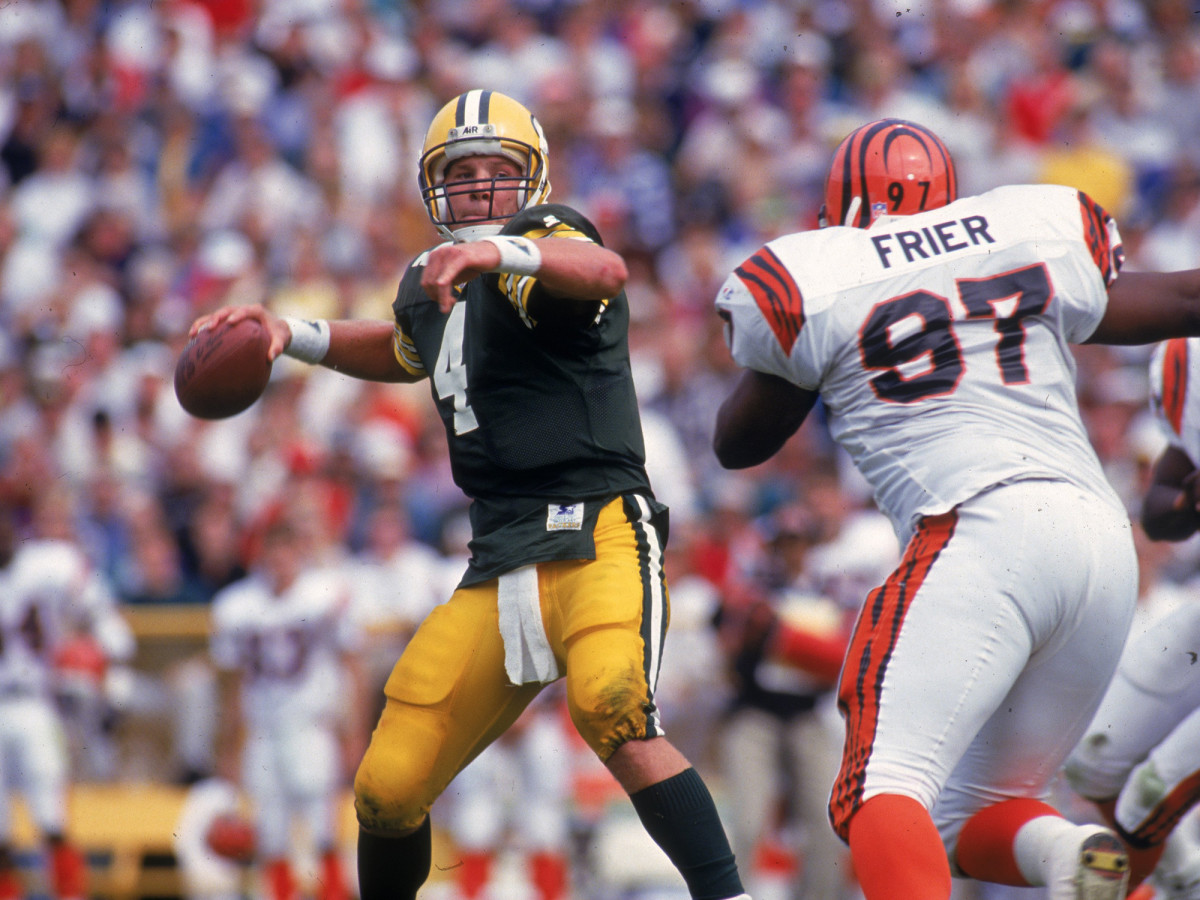 Brett Favre 10 moments that defined his greatness Sports Illustrated