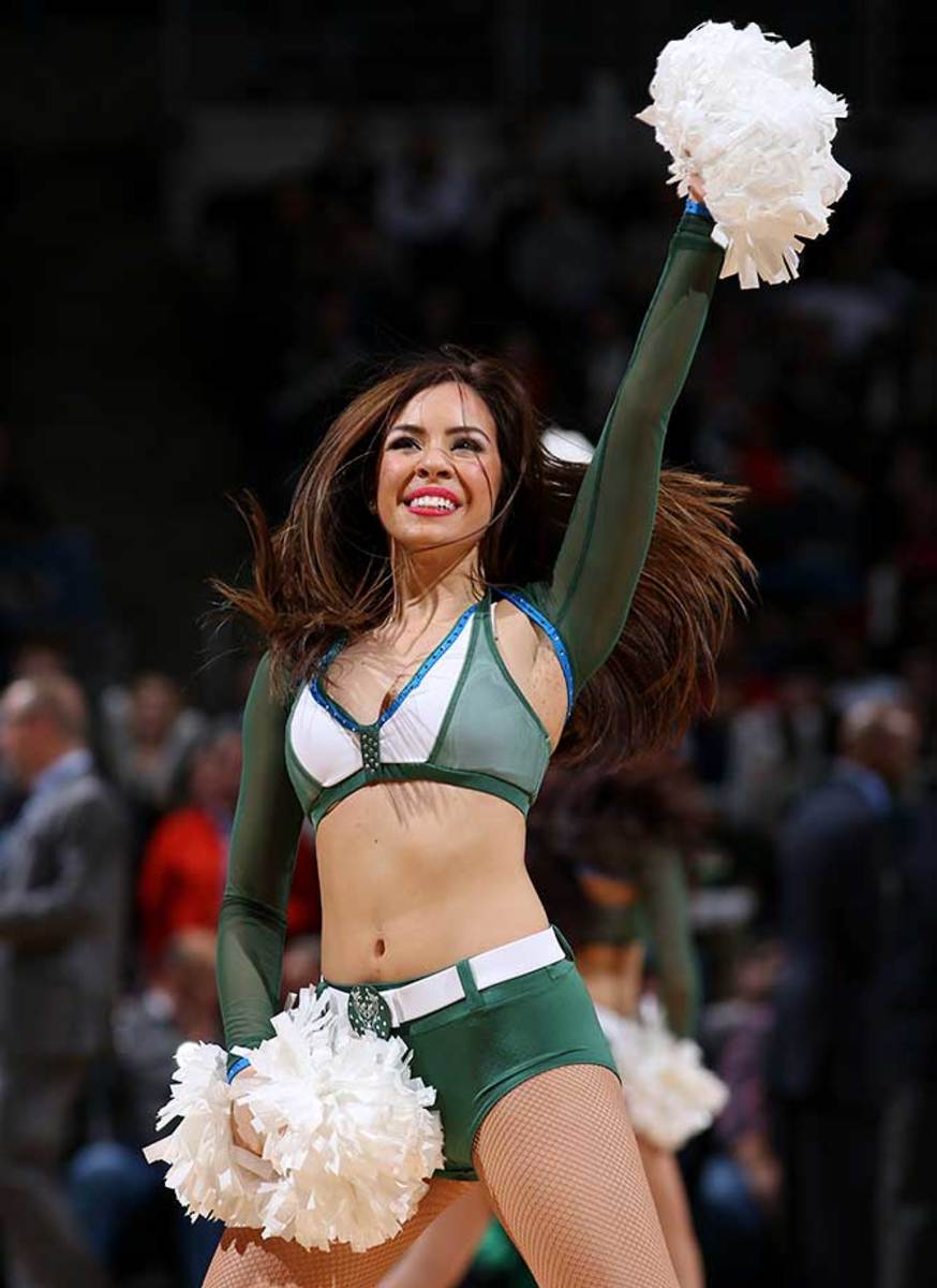 The Night in Sports feb 29-513162220_master.jpg