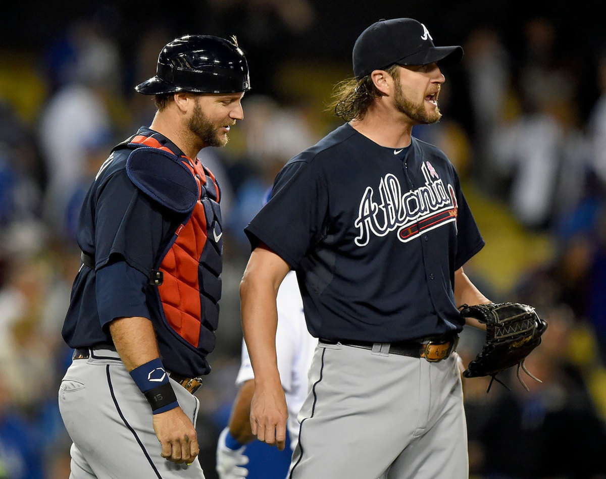 Braves-AJ-Pierzynski-Jason-Grilli.jpg