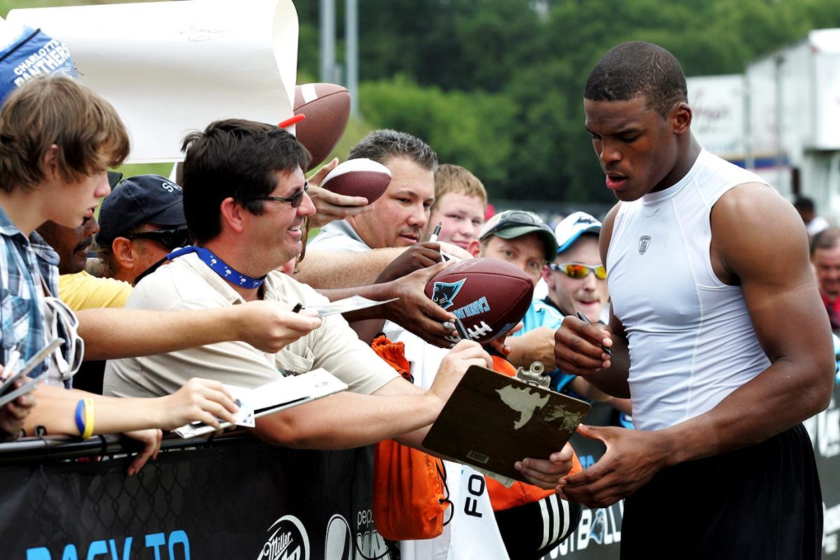06-2011-cam-newton-opy2-214166-mid_0.jpg