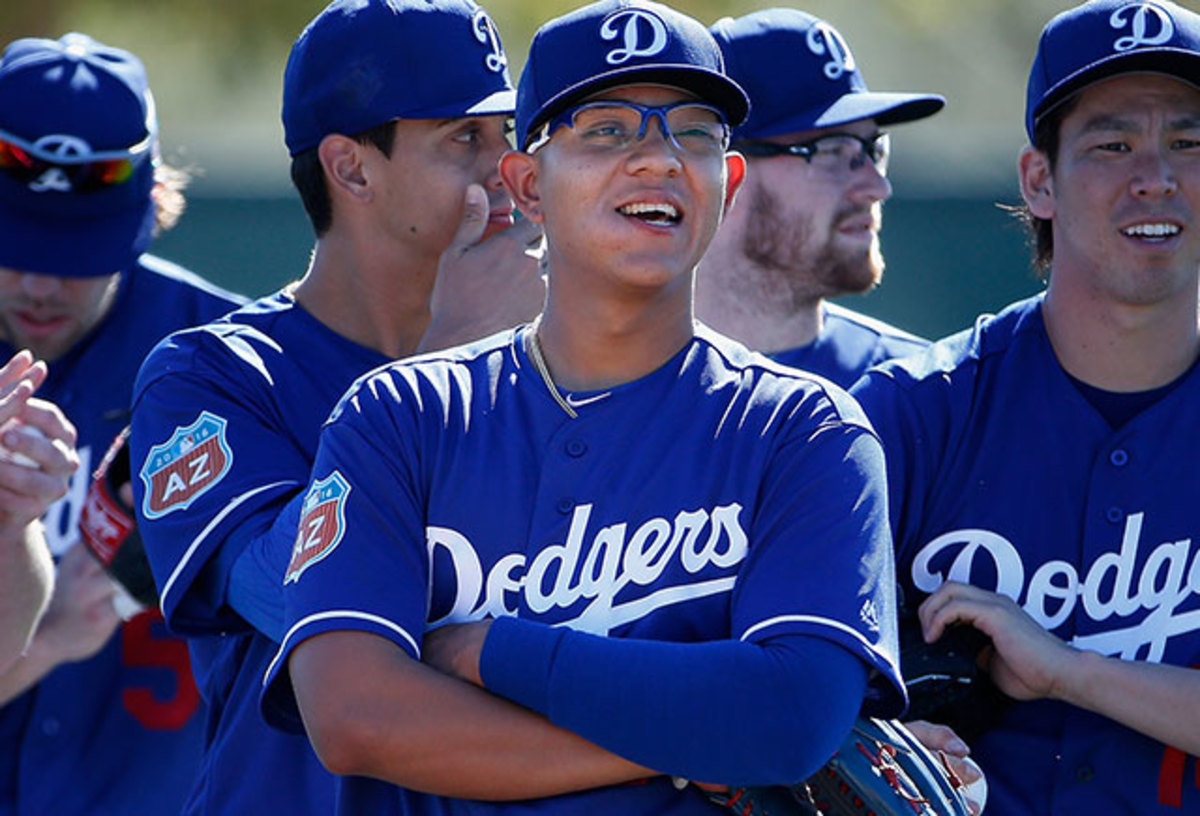 julio-urias-dodgers-season-preview.jpg
