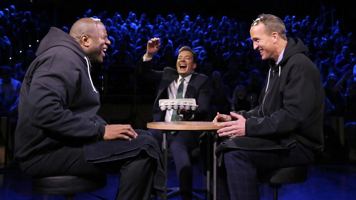 Tonight Show with Jimmy Fallon Peyton Manning, Magic Johnson play egg